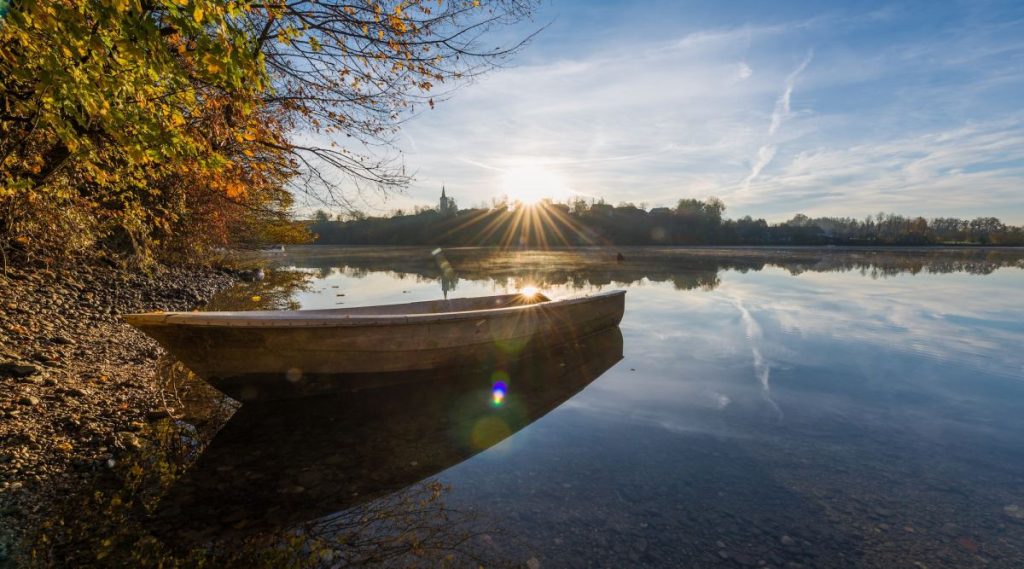 boat-by-the-lake-1024x569591719-1