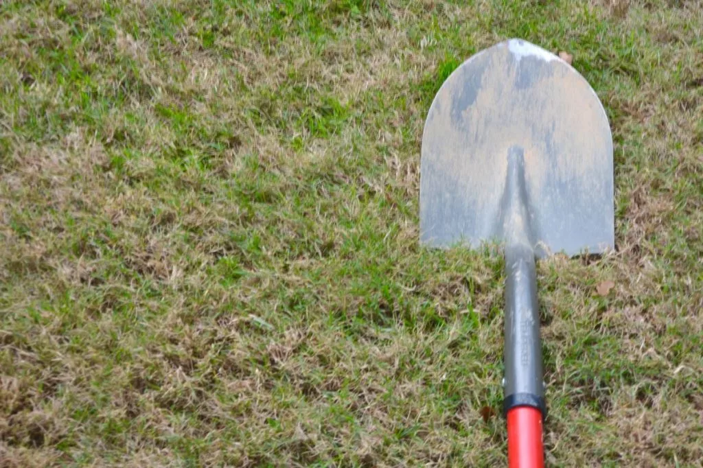 yard-work-tools-1024x682454156-1