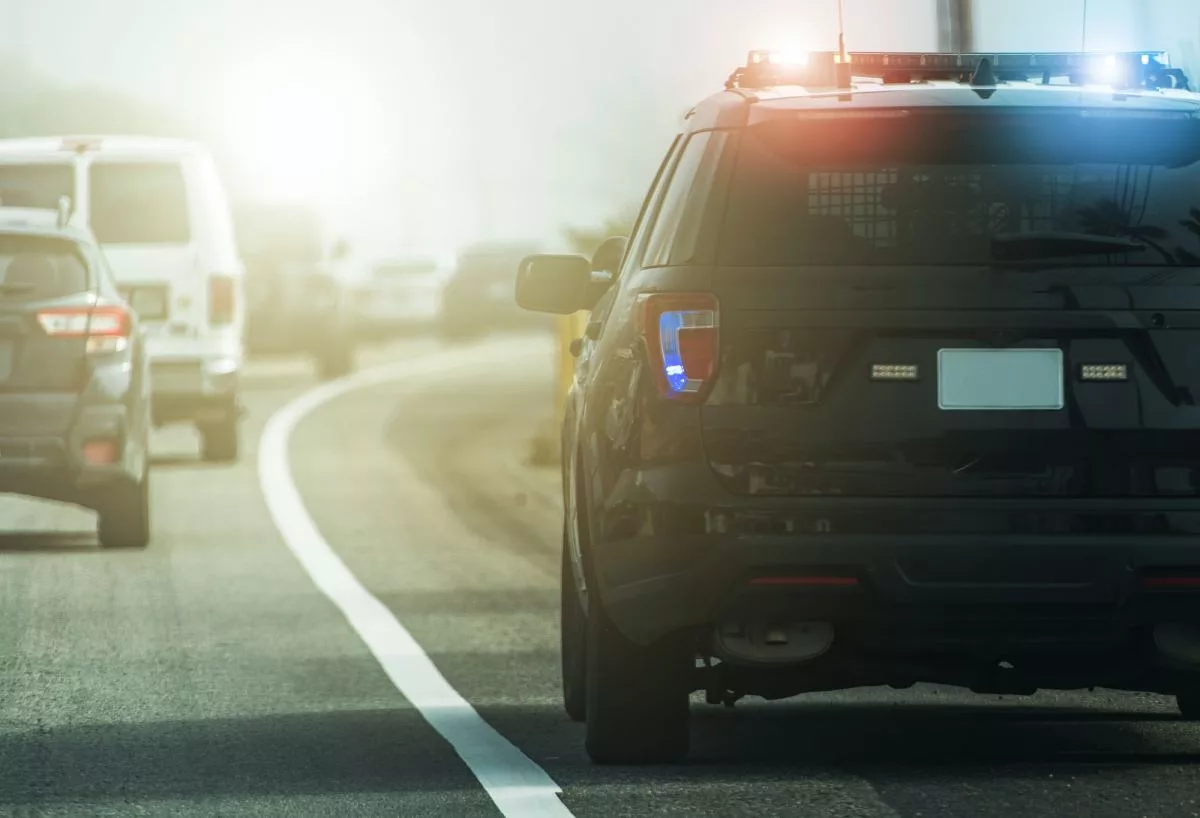 highway-police-patrol-cruiser-on-side-of-a-road936473