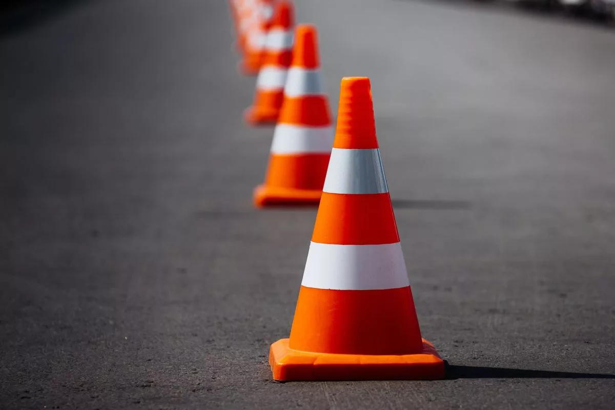 bright-orange-traffic-cones124237