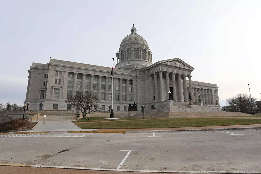 missouri-state-capitol812576