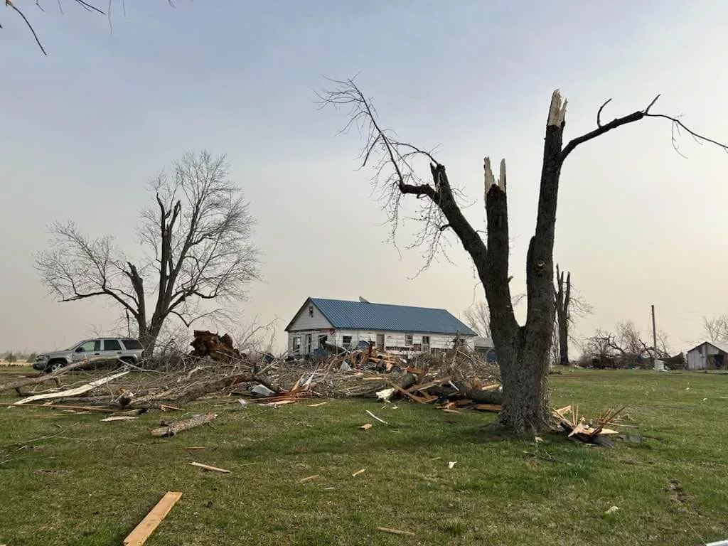tornado-aftermath-3-14-25502550