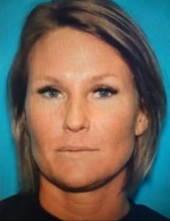 leona-johnston786763