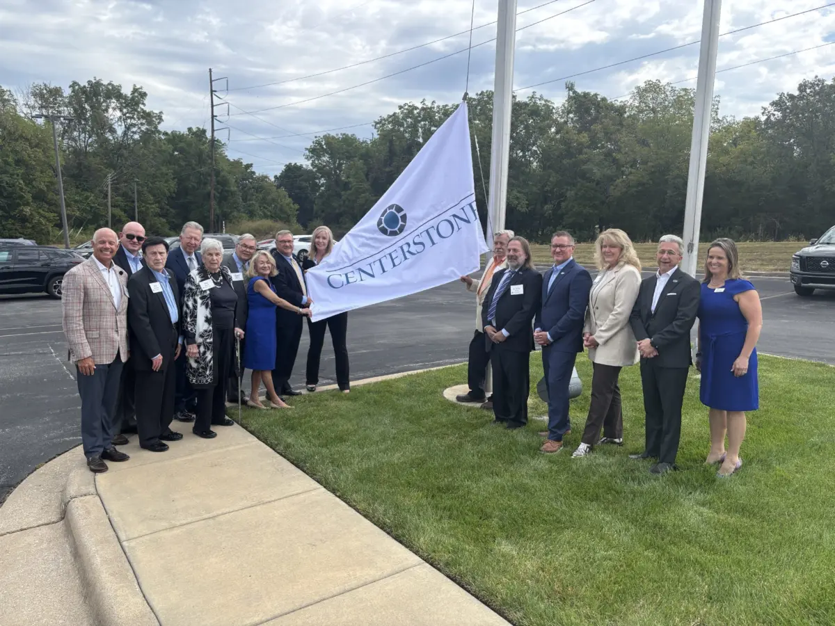 centerstone-flag-in-springfield-sept-9307324