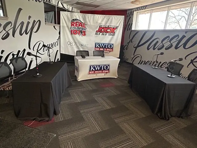 kwto-town-hall-broadcast-setup-12-9-25491023