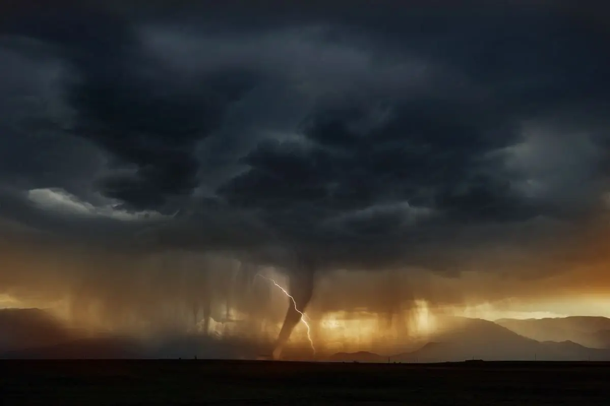 tornado-super-cell-storm902584