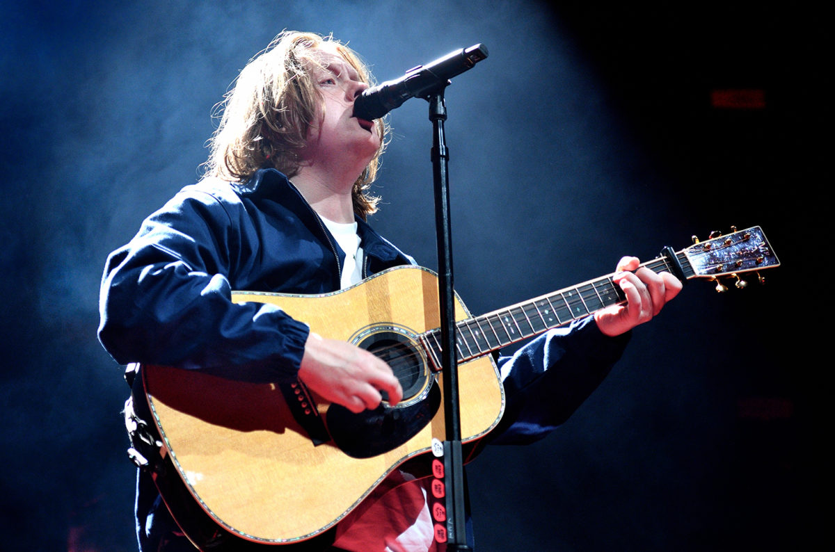 lewis-capaldi-sept-1-2022-billboard-1548