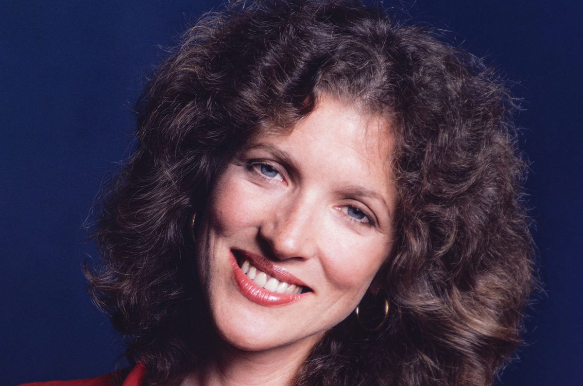 lucy-simon-portrait-billboard-1548
