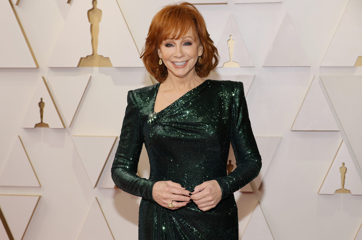 reba-mcentire-oscars-2022-b-billboard-1548