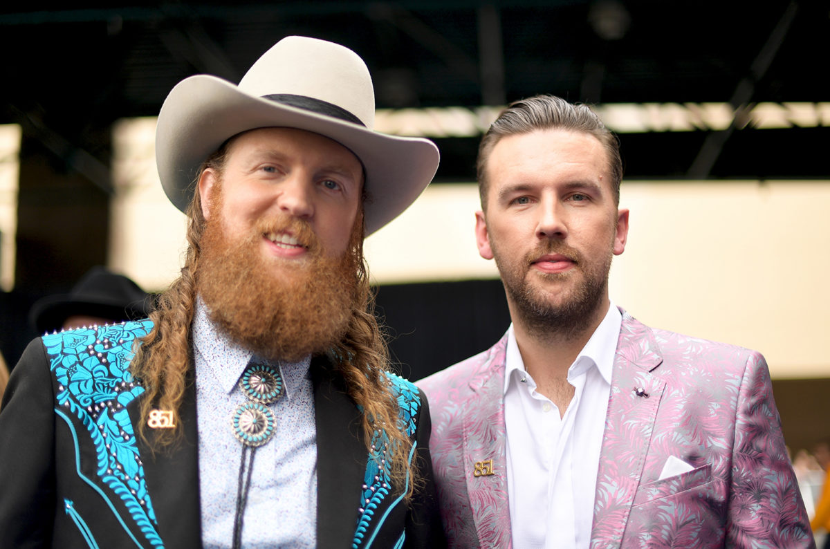brothers-osborne-acma-awards-20-2018-billboard-1548