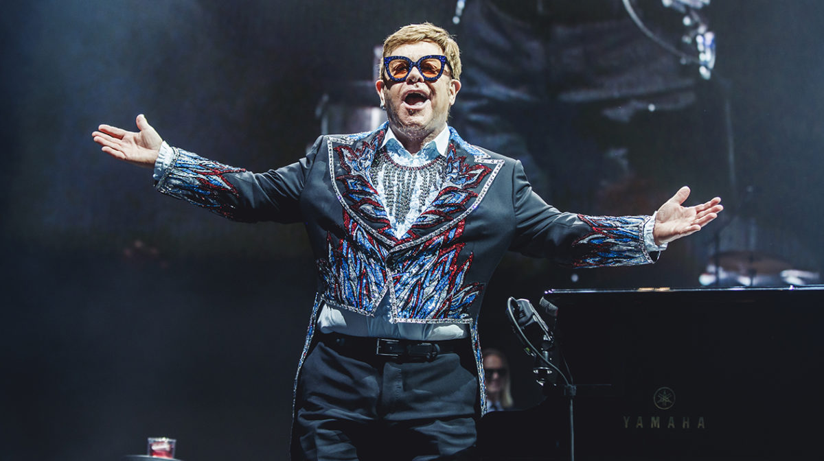 elton-john-live-billboard-pro-1260
