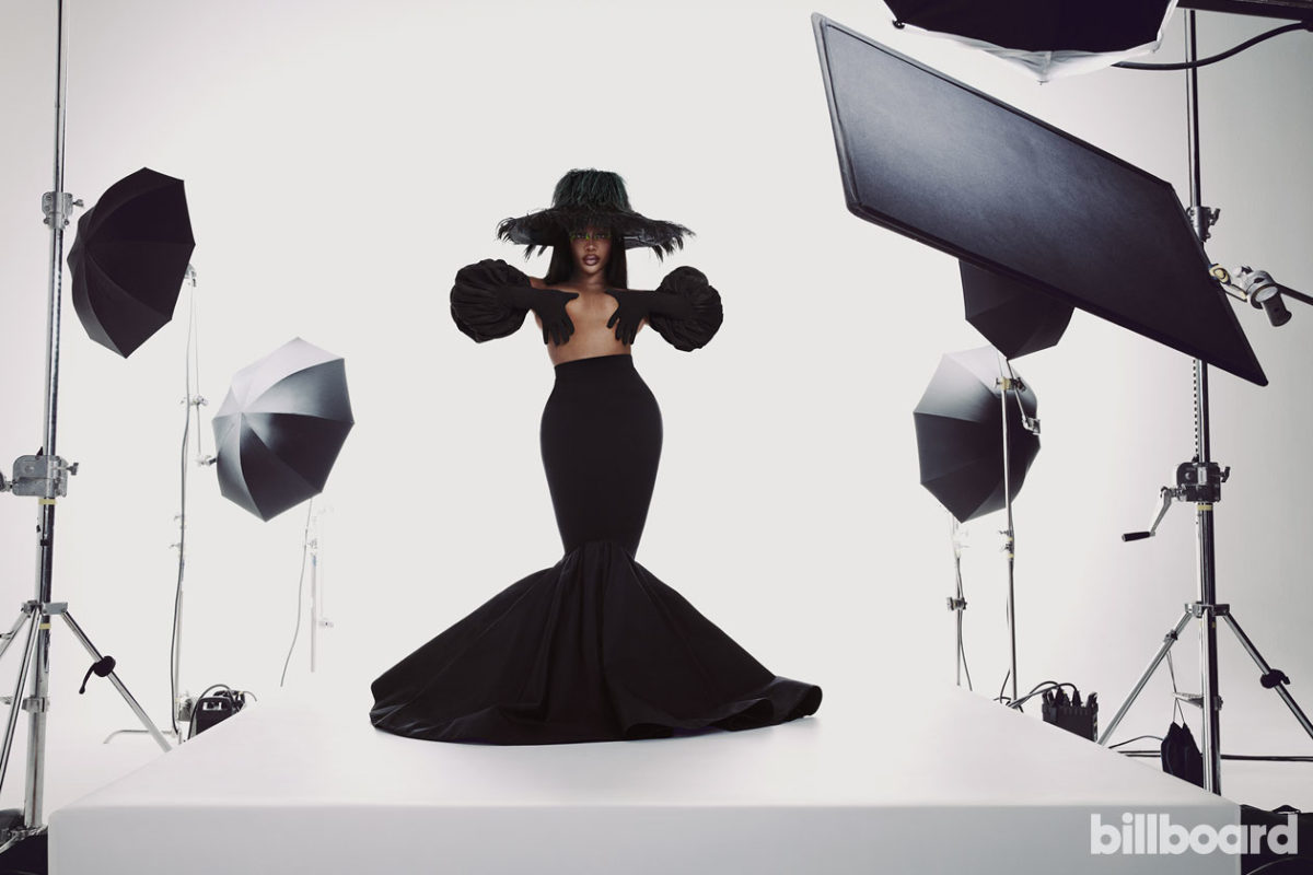 cover-sza-billboard-2022-bb15-abdm-01-1260-2
