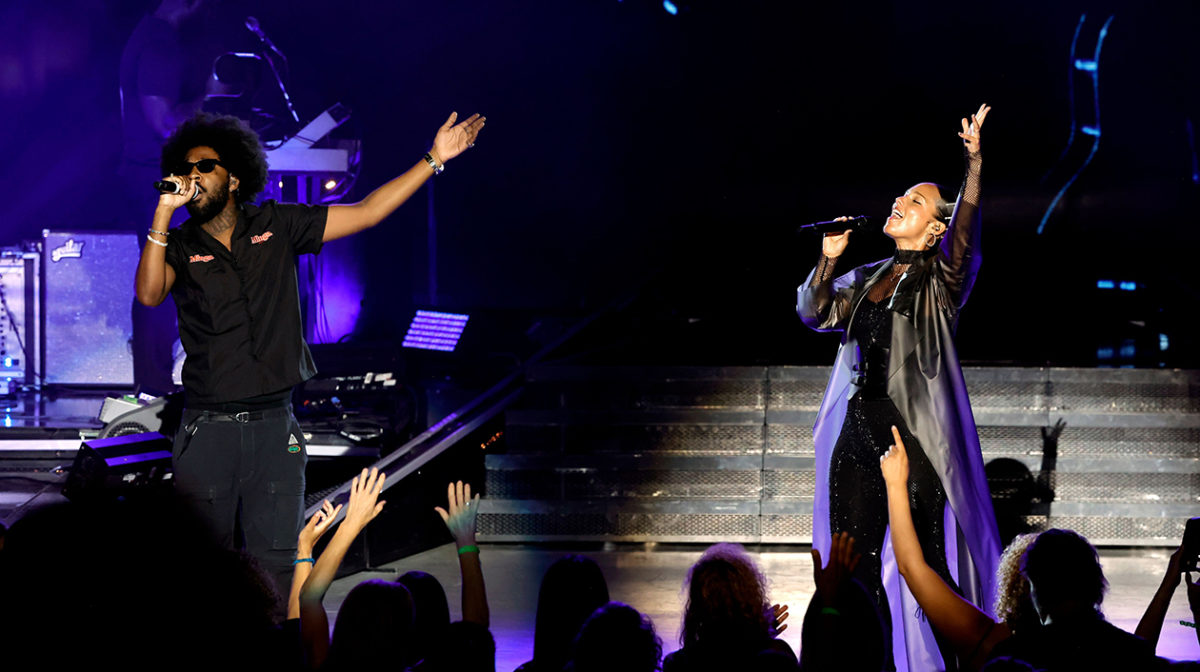 alicia-keys-brent-faiyaz-billoard-pro-1260798693