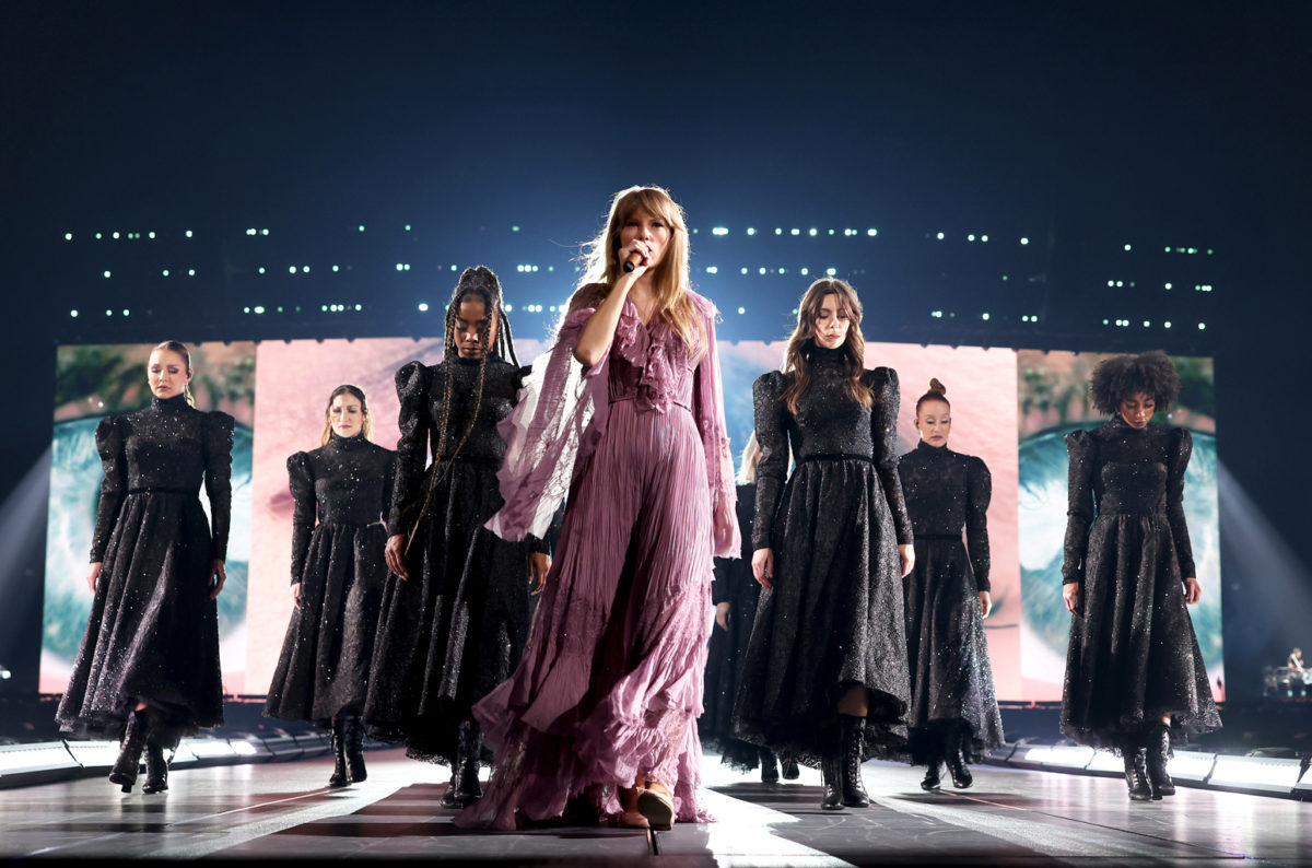 17-taylor-swift-the-eras-tour-opening-night-billboard-1548139879