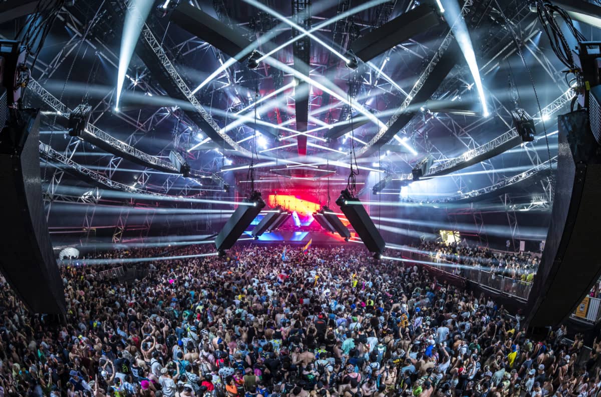 the-megastructure-at-ultra-music-festival-2023-credit-alive-coverage-billboard-1548341678