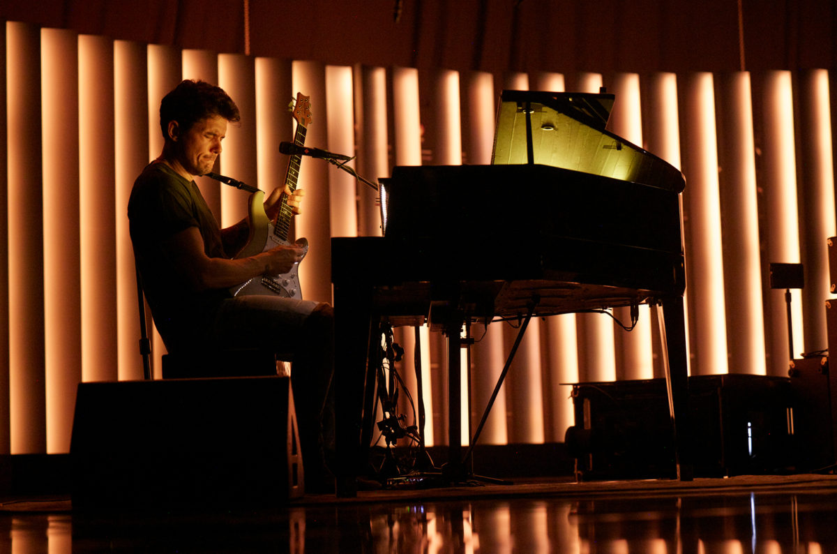 john-mayer-live-by-danny-clinch-billboard-1548408344
