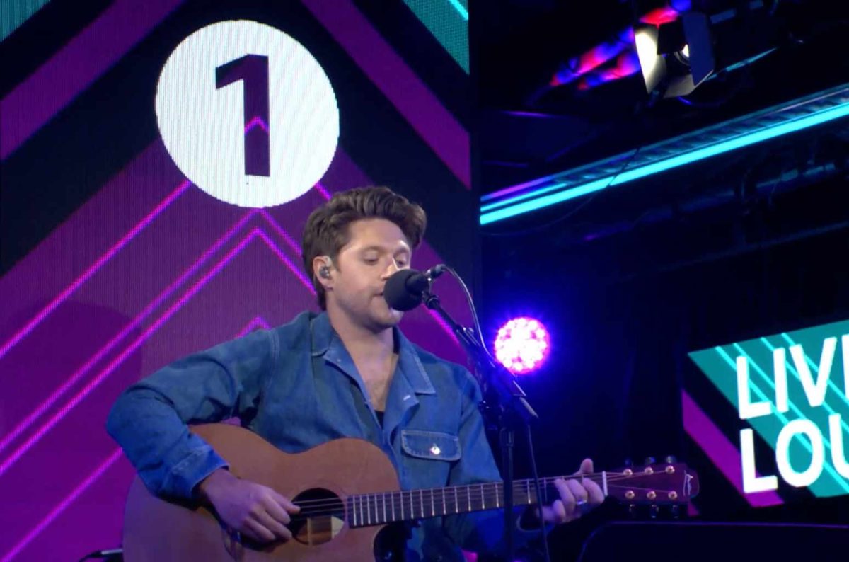 niall-horan-ceilings-lizzy-mcalpine-cover-in-the-live-lounge-screenshot-billboard-1548564457