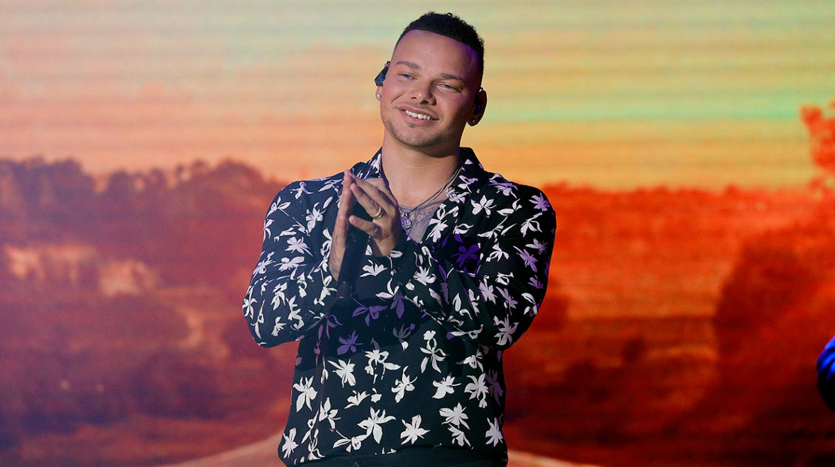 kane-brown-2022-billboard-pro-1260106671