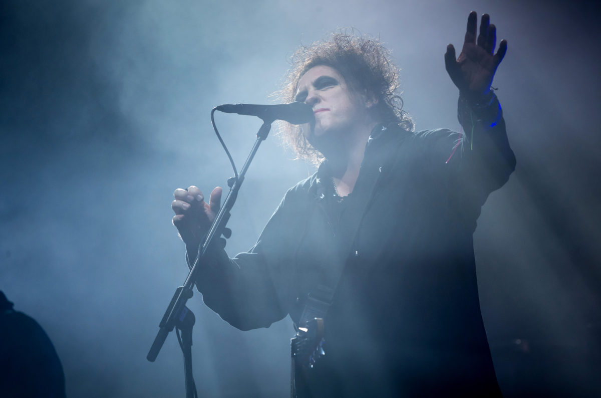 robert-smith-of-the-cure-2019-billboard-15486558