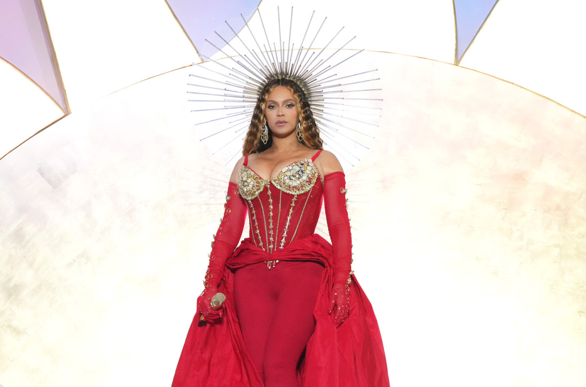 03-beyonce-2023-billboard-1548349160