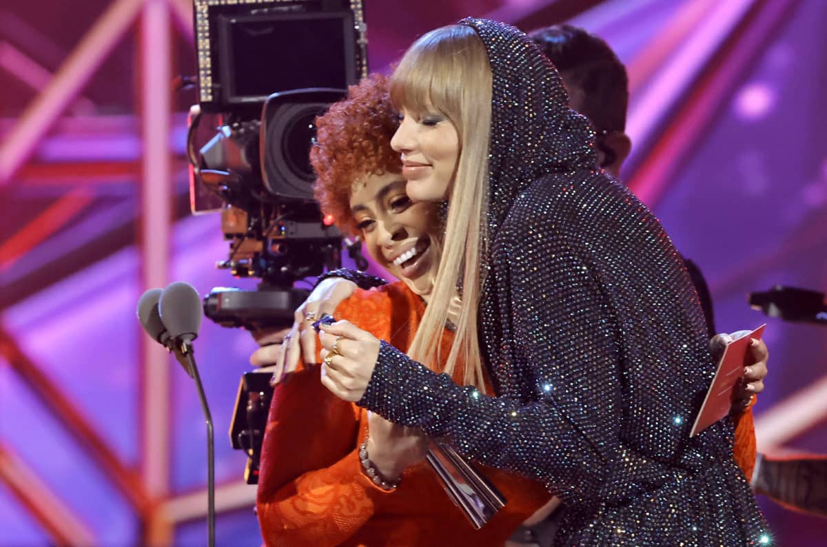02-ice-spice-taylor-swift-billboard-1548482293