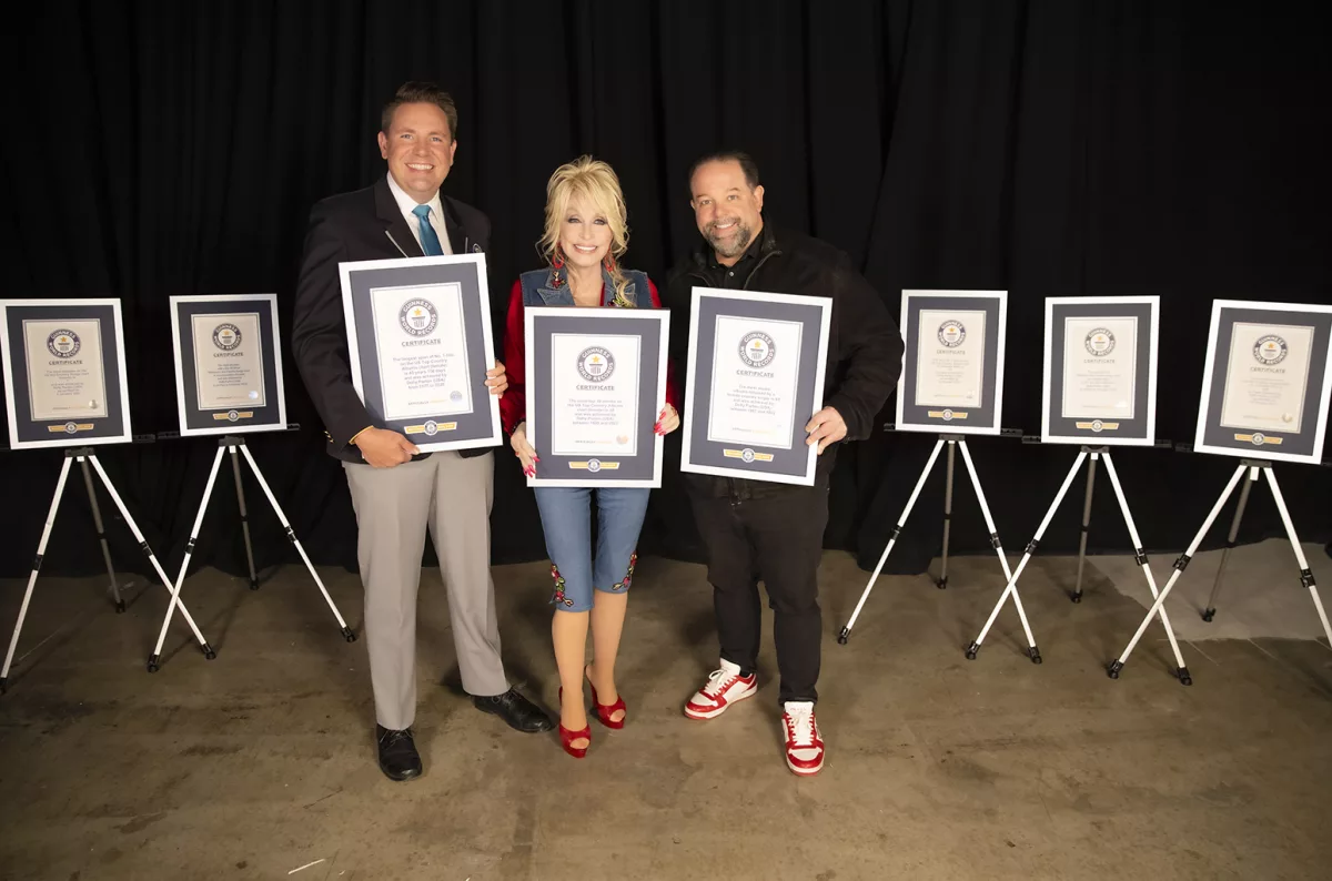dolly-parton-michael-empric-danny-nozell-billboard-1548983639
