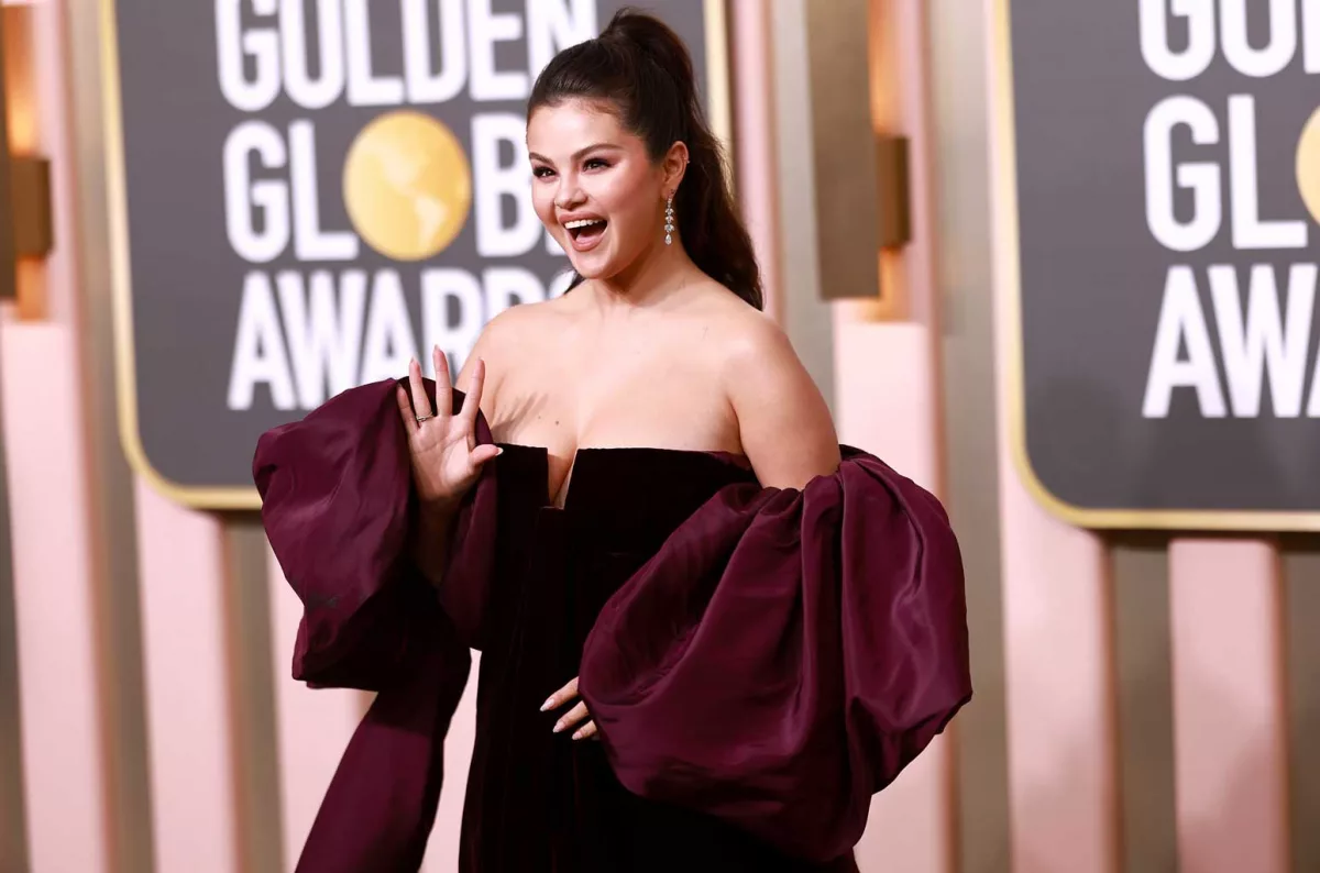 selena-gomez-golden-globes-billboard-1548216314