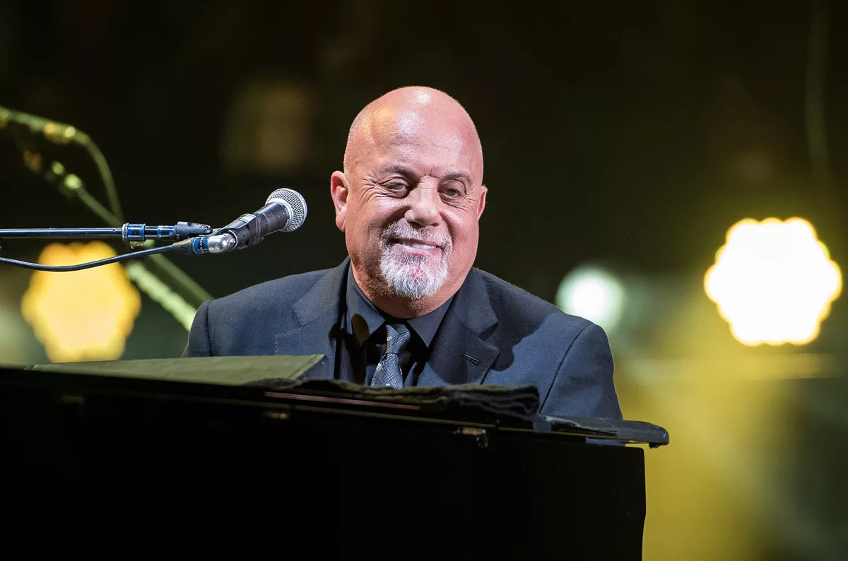 billy-joel-msg-performance-billboard-1548612064