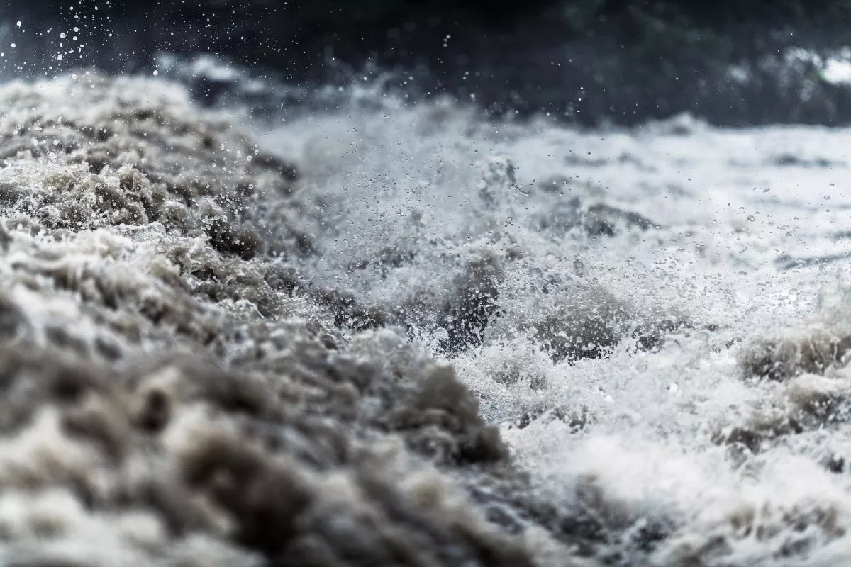 flash-flood-water52397