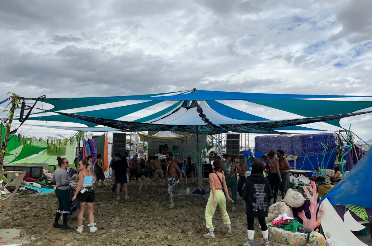 burning-man-sept-2-2023-crowd-billboard-1548196600