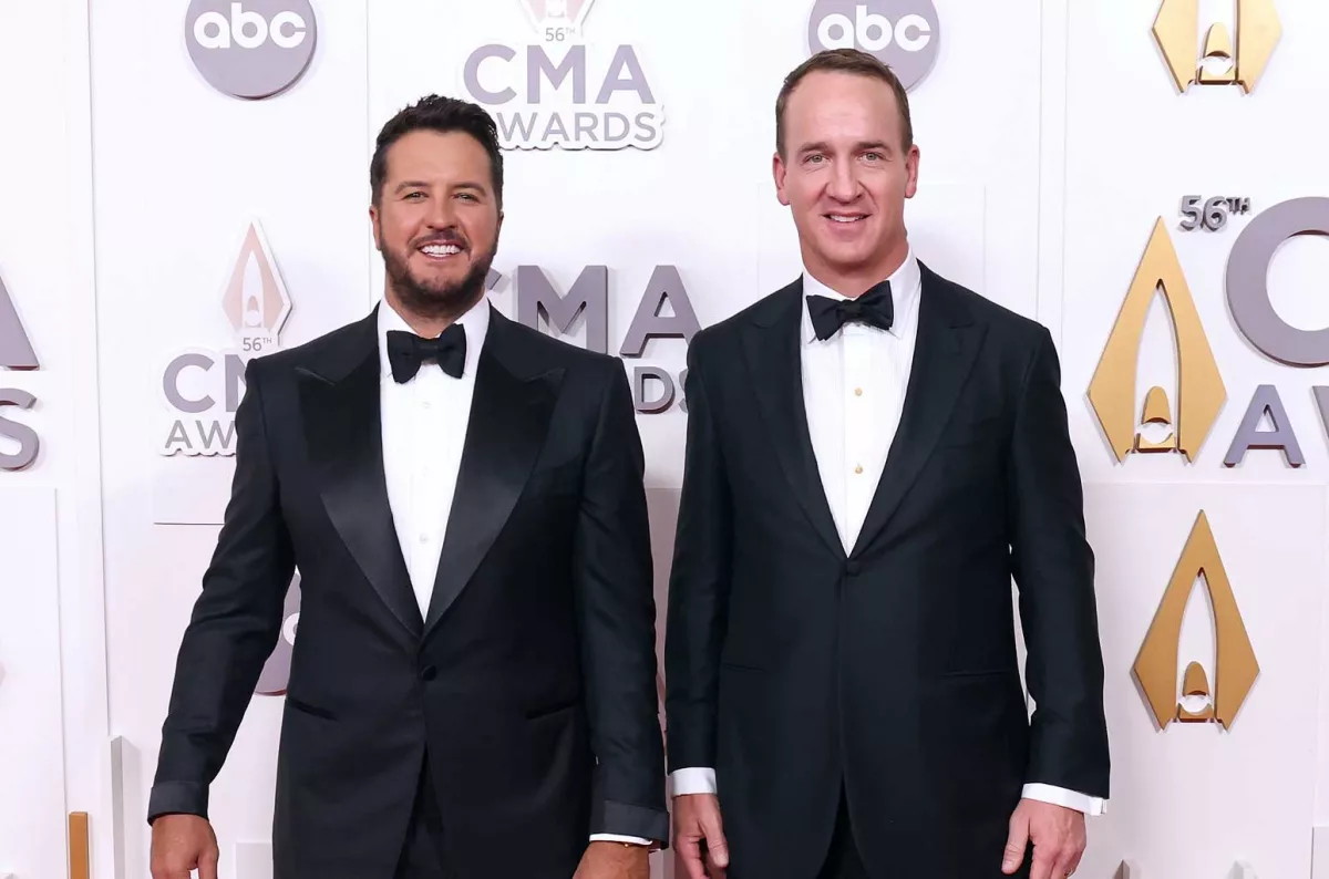 luke-bryan-and-peyton-manning-cma-2022-billboard-154877889