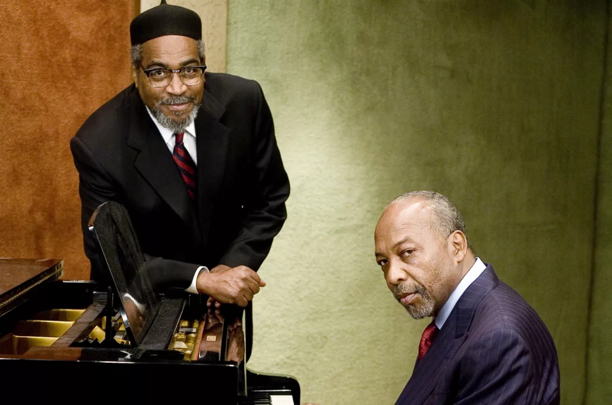 gamble-huff-entertainment-billboard-1548-1611336152881974