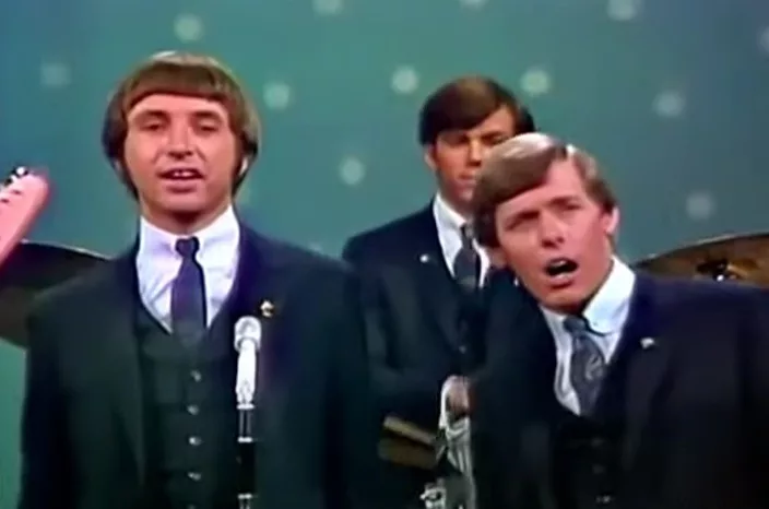 terry-kirkman-the-association-cherish-screengrab-1548639548