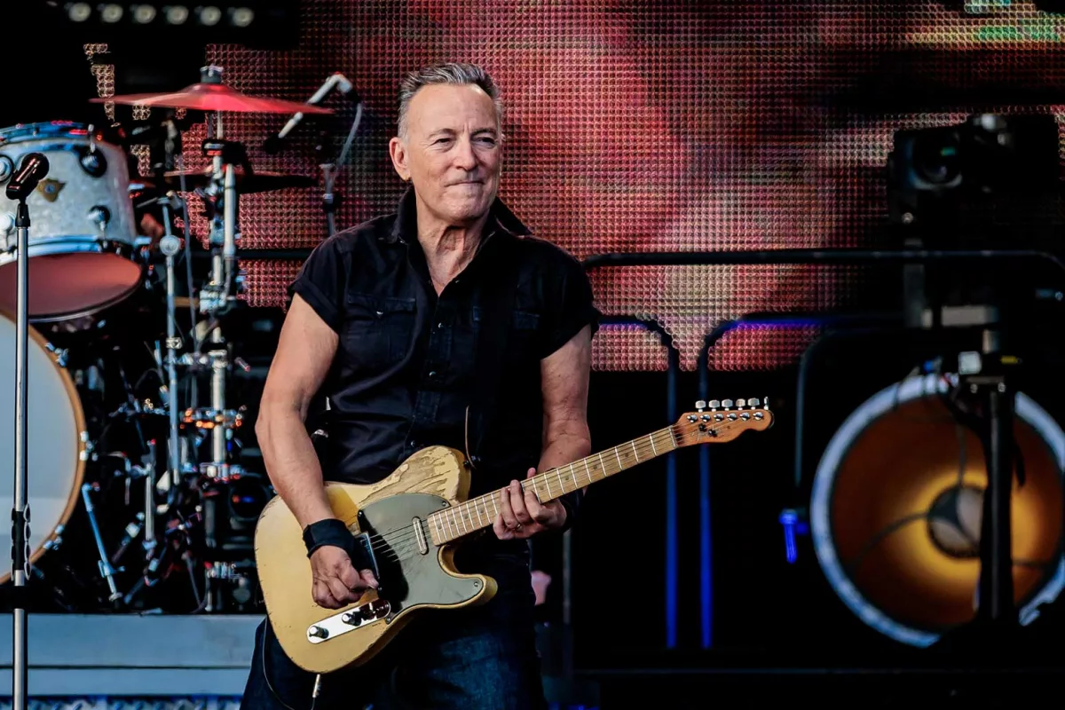 bruce-springsteen-performs-in-monza-july-23-a-billboard-1548439866