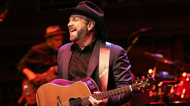 getty_garthbrooks_062521