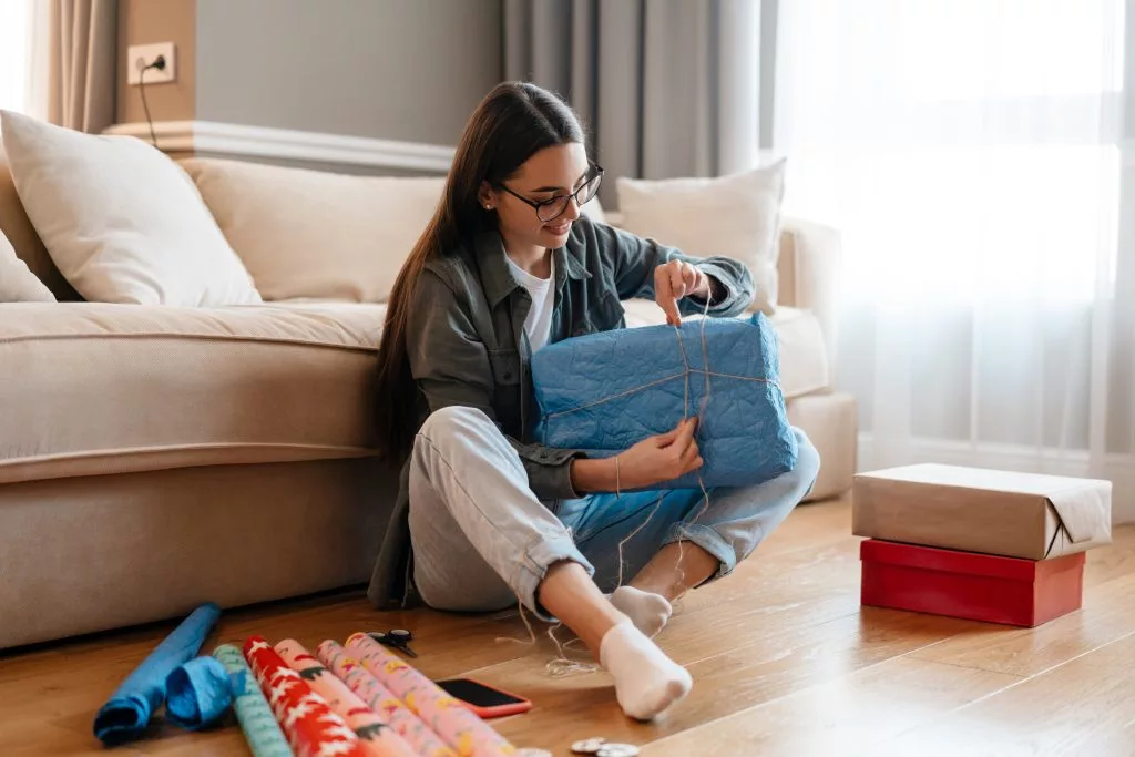 wrapping-presents-1024x683142683-1