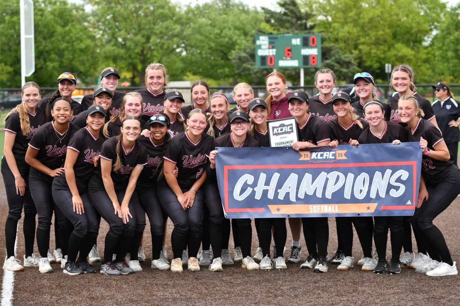evangel-softball-picture356280
