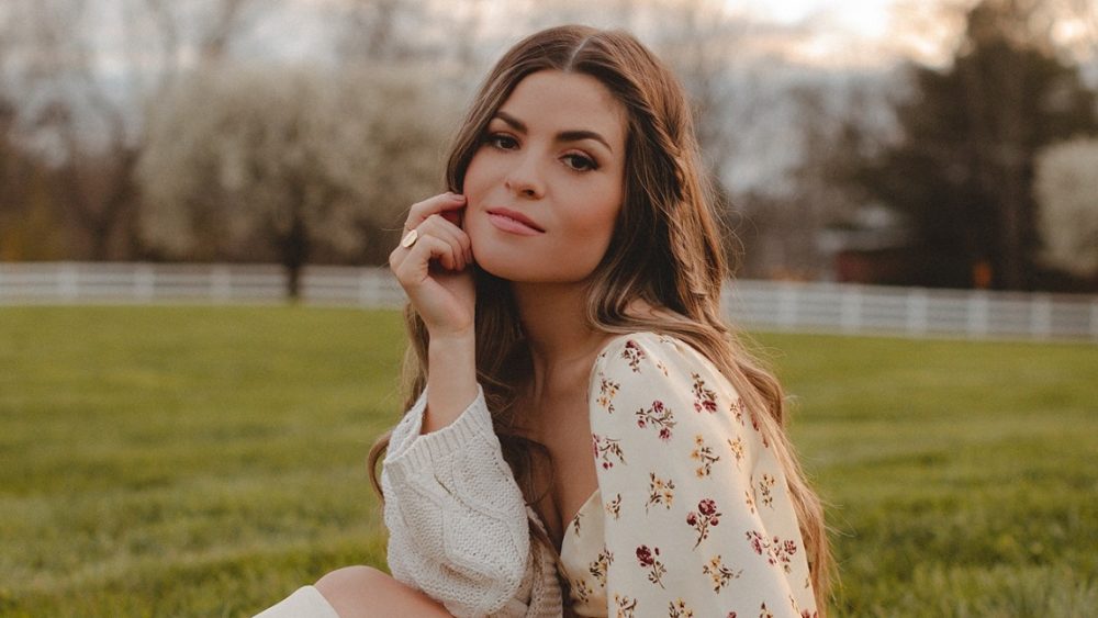 tenille-arts-new-pic-2