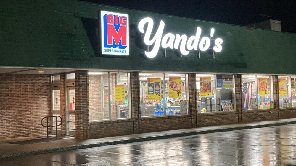 yandos-big-m-supermarket-plattsburgh-ny