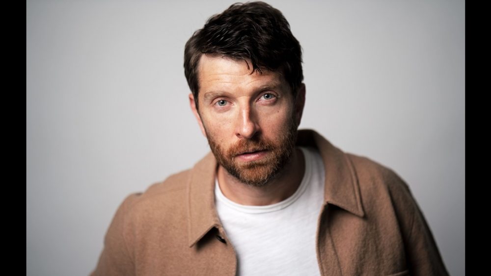 brett-eldredge-profile-2021