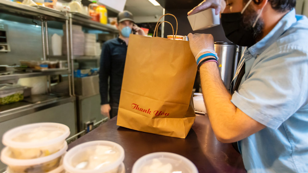 takeoutgettyimages-1224640603