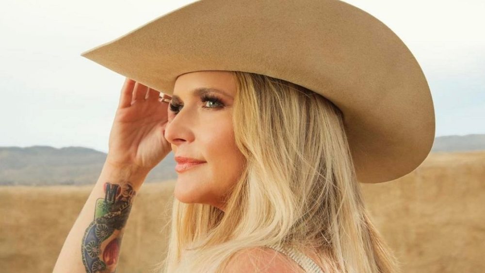 miranda-lambert-palomino-2022-credit-robert-ascroft-3