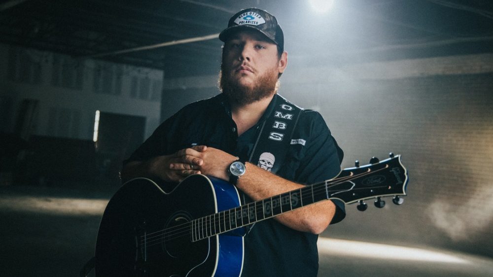 luke-combs_doin-this_credit-zack-massey_15-9
