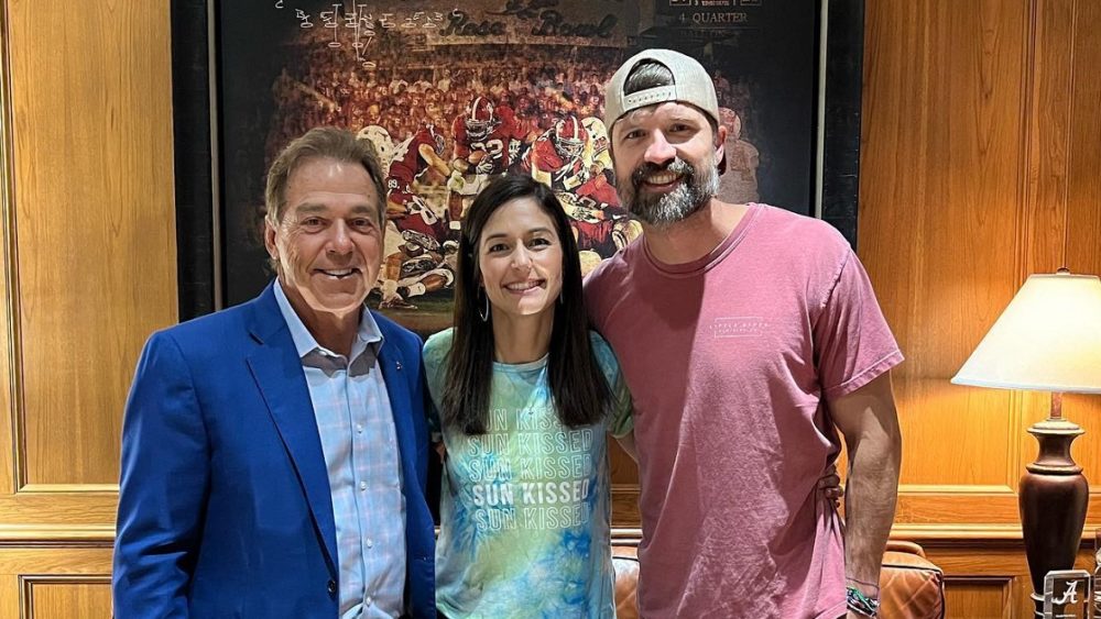 walker-hayes-and-wife-laney-with-nick-saban-headline-2022