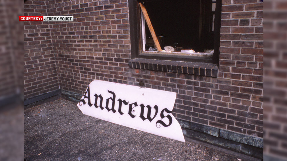 andrews-inn-sign-pic-courtesy-jeremy-youst