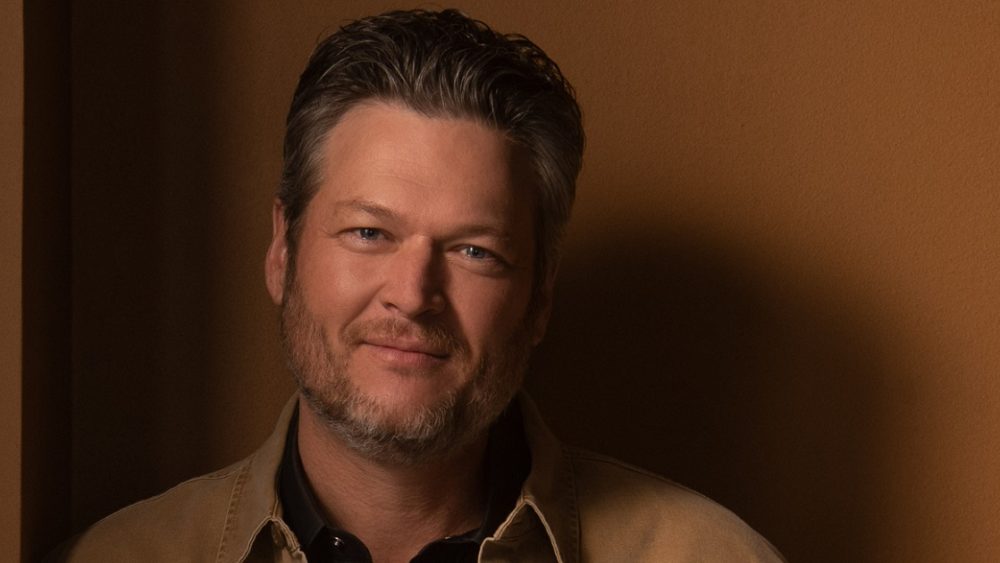 blake-shelton-credit-andrew-eccles