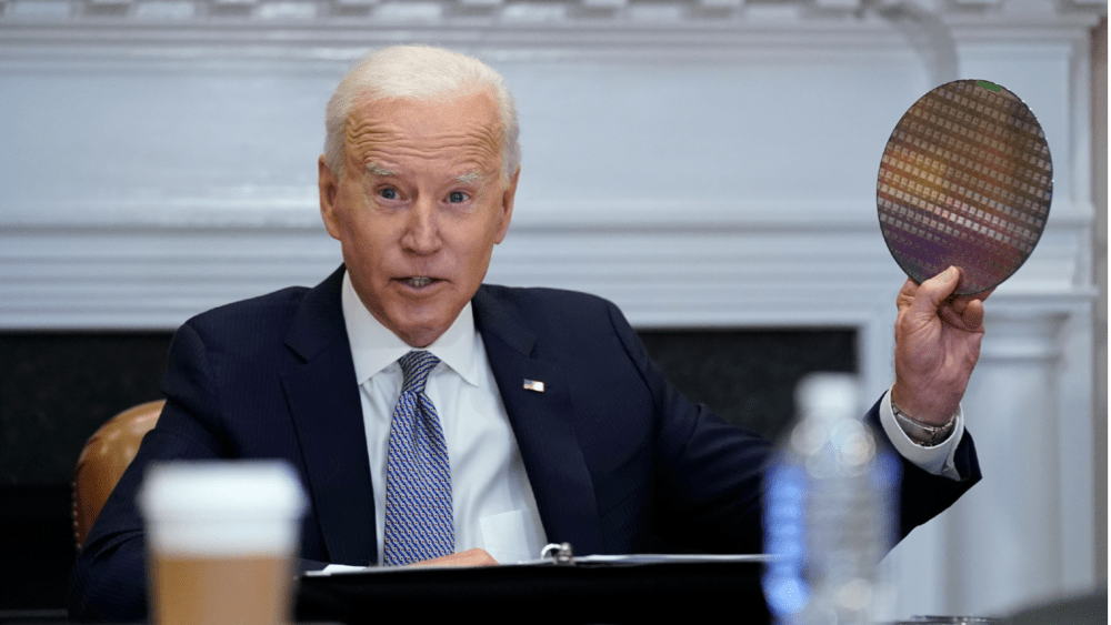 biden_joe_semiconductor_04122021_ap21102643615029-1-2