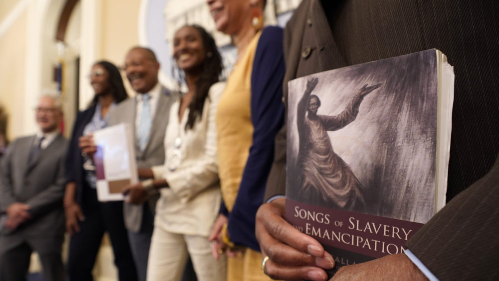 9b7b7b010cc74f92be19131cad7cb981