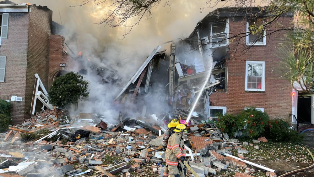 building-explosion-and-fire-gaithersburg-montgomery-county