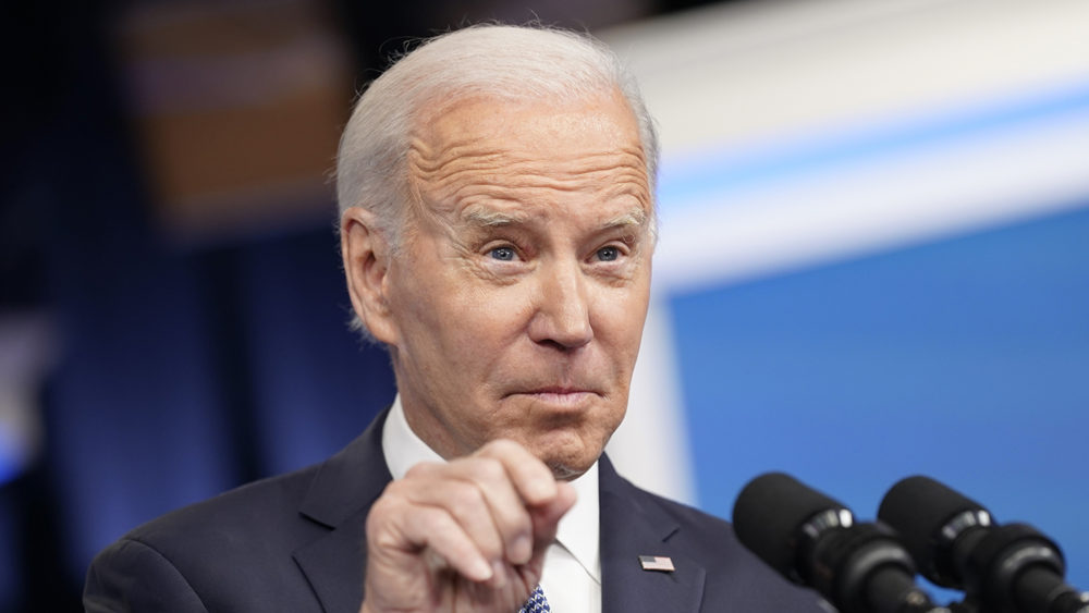 bidenjoe_011223_ap-andrew-harnik_double-standard